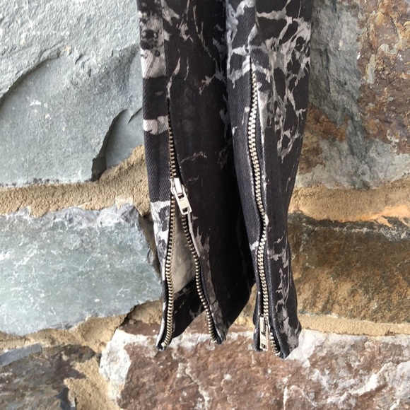 BALENCIAGA Black Marble Print Jean SZ 38 - Picture 10 of 12